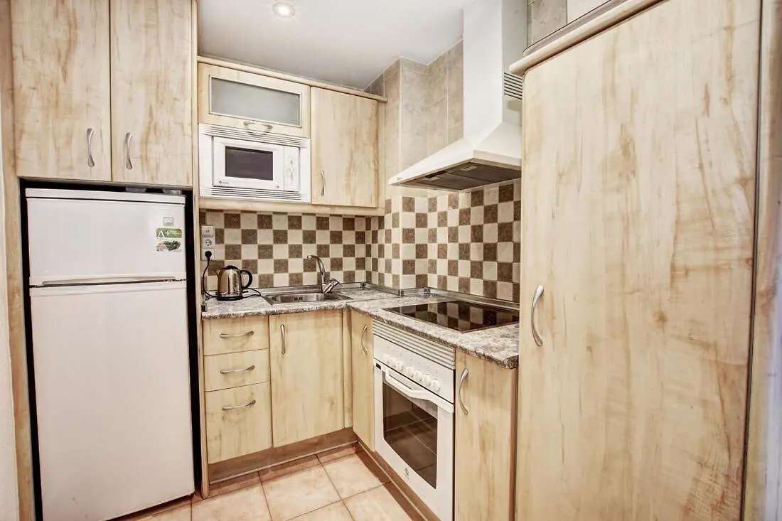 063 - Wonderful 1 Bed Apartment With Water Park Near Beach 0*, Benalmadena